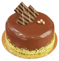 Pastane Kalitesini Evinize Taşıyan 6–9 Kişilik Çikolatalı Yaş Pasta