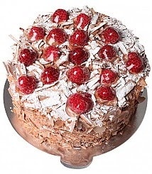 Taze Üretilmiş 6–9 Kişilik Çikolatalı Frambuazlı Yaş Pasta